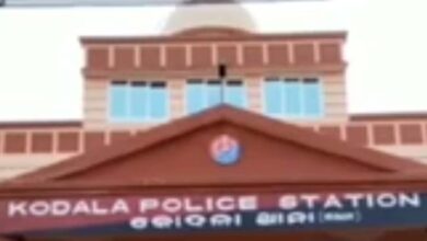 Photo of ମହିଳାଙ୍କୁ ଘରେ ପଶି ଗୁଳିମାଡ଼