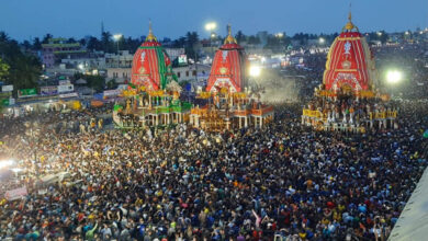 Photo of ରଥଯାତ୍ରାକୁ ଶୃଙ୍ଖଳିତ କରିବା ପାଇଁ ଦଇତାପତିମାନଙ୍କ ସହ ଗୁରୁତ୍ବପୂର୍ଣ୍ଣ ଆଲୋଚନା କଲେ ଶ୍ରୀମନ୍ଦିର ପ୍ରଶାସନ କର୍ତ୍ତୃପକ୍ଷ