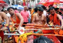 Photo of ଶ୍ରାବଣ ମାସର ଦ୍ଵିତୀୟ ସୋମବାରରେ ଶୈବପୀଠରେ ଶ୍ରଦ୍ଧାଳୁଙ୍କ ଭିଡ଼