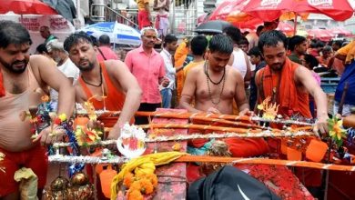 Photo of ଶ୍ରାବଣ ମାସର ଦ୍ଵିତୀୟ ସୋମବାରରେ ଶୈବପୀଠରେ ଶ୍ରଦ୍ଧାଳୁଙ୍କ ଭିଡ଼
