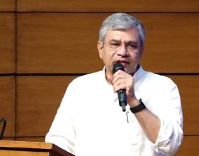 Photo of ୪,୬୦୦ କୋଟି ଟଙ୍କା ବ୍ୟୟରେ ତିନି ରାଜ୍ୟରେ ହେବ ସେମିକଣ୍ଡକ୍ଟର ଉତ୍ପାଦନ ୟୁନିଟ୍
