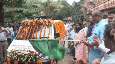 Photo of ଭ୍ରାମ୍ୟମାଣ ପ୍ରବାସୀ ସାଧନ କେନ୍ଦ୍ର ବା ସଚେତନତା ରଥର ଶୁଭ ଉଦଘାଟନ କଲେ ଉପମୁଖ୍ୟମନ୍ତ୍ରୀ