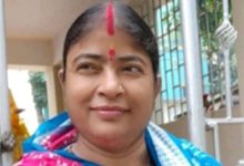 Photo of ମହିଳା କମିଶନ ଅଧ୍ୟକ୍ଷା ଭାବେ ଦାୟିତ୍ୱ ନେଲେ ଶୋଭନା