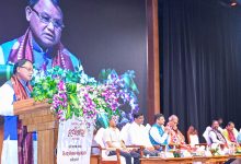Photo of ମୁଖ୍ୟମନ୍ତ୍ରୀଙ୍କ ନୂଆଁଖାଇ ଭେଟି: ଚାଷୀ ଭାଇ ଭଉଣୀଙ୍କୁ ଦେଲେ ସି ଏମ୍ କିଷାନ ସହାୟତା ରାଶି