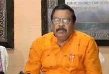 Photo of ଓଡ଼ିଶାରେ ବାତ୍ୟା ‘ମୋନ୍ଥା’ର ପ୍ରଭାବ ଉପରେ ସମୀକ୍ଷା କଲେ ରାଜସ୍ବ ମନ୍ତ୍ରୀ ସୁରେଶ ପୂଜାରୀ