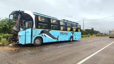 Photo of ଟ୍ରକ ପଛପଟୁ ଧକ୍କା ଦେଲା ବସ:  ଡ୍ରାଇଭର ଓ ହେଲପର ମୃତ, ୭ ଗୁରୁତର