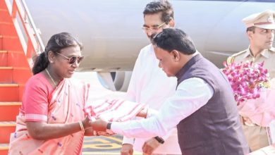 Photo of ଭୁବନେଶ୍ବରରେ ପହଞ୍ଚିଲେ ରାଷ୍ଟ୍ରପତି ଦ୍ରୌପଦୀ ମୁର୍ମୁ
