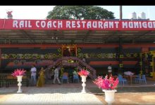 Photo of ମୁନିଗୁଡା ଅମୃତ ଭାରତ ରେଳ ଷ୍ଟେସନଠାରେ ରେଳକୋଚ୍ ରେଷ୍ଟୁରାଣ୍ଟ ଉଦଘାଟିତ