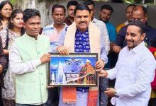 Photo of ସ୍ବତନ୍ତ୍ର ଶିକ୍ଷକ ପଦବୀ ଅନୁମୋଦନ ପାଇଁ ଓଏସଇଏଫଡ଼ି ପକ୍ଷରୁ ଶିକ୍ଷାମନ୍ତ୍ରୀଙ୍କୁ ଧନ୍ୟବାଦ୍ ଜ୍ଞାପନ