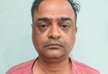 Photo of ଭିଜିଲାନ୍ସ ଜାଲରେ ଅତିରିକ୍ତ ତହସିଲଦାର