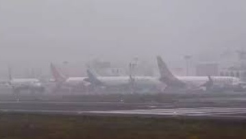 Photo of ଘନ କୁହୁଡି: ୨୨୮ ବିମାନ ବାତିଲ