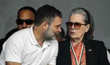 Photo of ସୋନିଆ ଗାନ୍ଧୀ ଏବଂ ରାହୁଲ ଗାନ୍ଧୀଙ୍କ ପାଇଁ ଆଶ୍ୱସ୍ତି !: ଇଡିର ଚାର୍ଜସିଟ୍ ଶୁଣିବାକୁ ମନା କଲେ କୋର୍ଟ