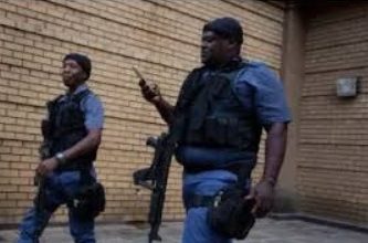 Photo of ଜୋହାନ୍ସବର୍ଗରେ ଗୁଳିକାଣ୍ଡରେ ୧୦ ମୃତ