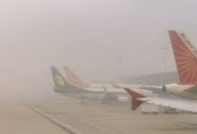 Photo of ଘନ କୁହୁଡି ଯୋଗୁଁ ଦିଲ୍ଲୀ ବିମାନ ବନ୍ଦରରେ 128 ଟି ବିମାନ ବାତିଲ, ଯାତ୍ରୀ ହନ୍ତସନ୍ତ