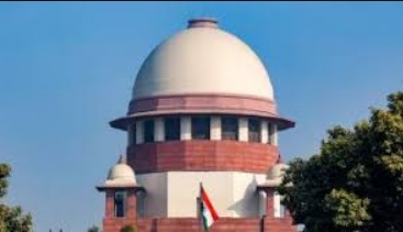 Photo of ସ୍କୁଲରେ ଝିଅମାନଙ୍କ ପାଇଁ ମାଗଣା ସାନିଟାରୀ ପ୍ୟାଡ୍ ବାଧ୍ୟତାମୂଳକ: ସୁପ୍ରିମକୋର୍ଟ