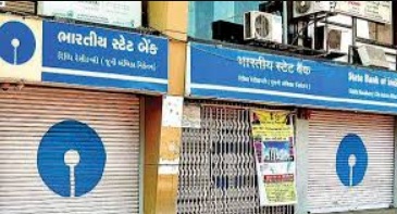 Photo of ଆସନ୍ତାକାଲିଠାରୁ ଚାରିଦିନ ପାଇଁ ବନ୍ଦ ରହିବ ଦେଶର ସମସ୍ତ ବ୍ୟାଙ୍କ୍