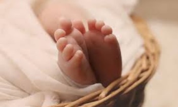 Photo of ମାସକର ଝିଅକୁ ବିକିଦେଲେ ବାପାମାଆ