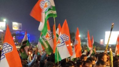 Photo of ବିଏମସି ନିର୍ବାଚନ: କଂଗ୍ରେସକୁ ବଡ଼ ଝଟକା, ବିଜେପିରେ ଯୋଗ ଦେଲେ ଶତାଧିକ କର୍ମୀ