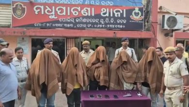 Photo of କଟକ ଗୁଳିକାଣ୍ଡ ଘଟଣାରେ ୫ ଗିରଫ, ଚିଡ଼ାଇବା ପାଇଁ ରିଙ୍କୁ ଜେନାଙ୍କୁ ଗୁଳି କରି ହତ୍ୟା : ଡିସିପି