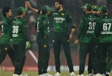 Photo of ଟି-୨୦ ବିଶ୍ୱକପର ଭାରତ-ପାକିସ୍ତାନ ମ୍ୟାଚରେ ନୂଆମୋଡ଼ : ବୟକଟ ମଧ୍ୟରେ ବାଂଲାଦେଶର ପ୍ରବେଶ