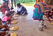 Photo of ତୁଟିଲା ବିବାଦ: ପିଲା ଅଙ୍ଗନବାଡି ଆସି ପାଠ ପଢିଲେ, ଭୋଜନ କଲେ