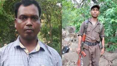 Photo of ୫୫ ଲକ୍ଷ ଟଙ୍କାର ପୁରସ୍କାର ଘୋଷିତ ମାଓନେତା ଶୁକ୍ରୁ ସମେତ ୫ ନକ୍ସଲଙ୍କ ଆତ୍ମସମର୍ପଣ