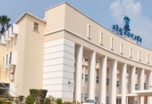 Photo of ବିଧାନସଭାରେ ବିରୋଧୀଙ୍କ କଳା ପ୍ରତିବାଦ; ଟି-ସାର୍ଟରେ ଲେଖାହେଲା ‘ଦୁର୍ବଳ ମୁଖ୍ୟମନ୍ତ୍ରୀ..ଶକ୍ତିଶାଳୀ ସ୍ବାସ୍ଥ୍ୟମନ୍ତ୍ରୀ’