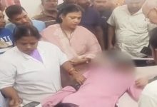 Photo of କଲେଜ ଛାତ୍ରୀଙ୍କୁ ବ୍ଲେଡରେ ଆକ୍ରମଣ