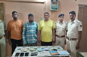 Photo of ଜଙ୍ଗଲ ନିଆଁ ନିୟନ୍ତ୍ରଣରେ ବିଫଳ; ଫରେଷ୍ଟର ସମେତ ୩ ବନ ଅଧିକାରୀ ସସପେଣ୍ଡ୍‌