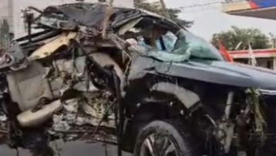 Photo of ପ୍ରାତଃଭ୍ରମଣ ବେଳେ ମାଡ଼ିଗଲା କାର୍; ୩ ମୃତ