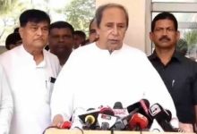 Photo of କଟକ ମେଡିକାଲ କଲେଜ ଅଗ୍ନିକାଣ୍ଡ ଘଟଣା ନେଇ ସ୍ବାସ୍ଥ୍ୟମନ୍ତ୍ରୀଙ୍କ ଇସ୍ତଫା ଦାବୀ କଲେ ନବୀନ ପଟ୍ଟନାୟକ