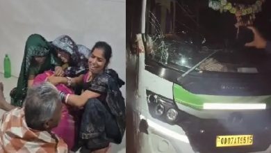 Photo of ଲକ୍ଷ୍ମୀ ବସ ସହ ବୁଲେଟର ମୁହାଁମୁହିଁ ଧକ୍କା: ୩ ମୃତ