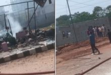 Photo of ଗ୍ୟାସ ଦୋକାନରେ ଭୟଙ୍କର ଅଗ୍ନିକାଣ୍ଡ: ଏକାଧିକ ଟାଙ୍କି ବିସ୍ପୋରଣ, ୩ ଗୁରୁତର