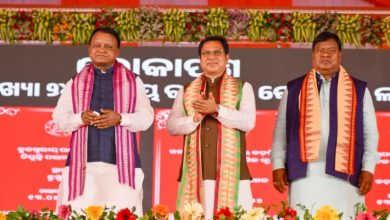 Photo of ବଡ଼ବିଲବାସୀଙ୍କୁ ମୁଖ୍ୟମନ୍ତ୍ରୀଙ୍କ ଭେଟି: ବାଇପାସ୍ ରିଙ୍ଗରୋଡ୍ ପ୍ରକଳ୍ପର ଭିତ୍ତିପ୍ରସ୍ତର ସ୍ଥାପନ