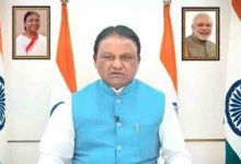 Photo of ପ୍ରବାଦ ପୁରୁଷ ବିଜୁ ପଟ୍ଟନାୟକଙ୍କୁ ଶ୍ରଦ୍ଧାଞ୍ଜଳି ଅର୍ପଣ କଲେ ମୁଖ୍ୟମନ୍ତ୍ରୀ