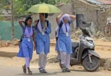 Photo of ଖରାକୁ ଦୃଷ୍ଟିରେ ରଖି ବଦଳିଲା ସ୍କୁଲ ସମୟ: ଏଣିକି ସକାଳୁ ଚାଲିବ ପାଠପଢ଼ା