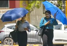 Photo of ଚଳିତ ବର୍ଷ ପ୍ରଥମ ଥର ପାଇଁ ପାରଦ ୪୫ ଡିଗ୍ରୀ ଟପିଲା: ୨୭ ଯାଏଁ ତାତିରୁ ନାହିଁ ନିସ୍ତାର