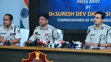 Photo of ଆନ୍ତଃରାଜ୍ୟ ସାଇବର ଗ୍ୟାଙ୍ଗ୍ ପର୍ଦ୍ଦାଫାଶ: କମିଶନରେଟ୍ ପୋଲିସ ହାତରେ ୪ ଜଣ ଗିରଫ