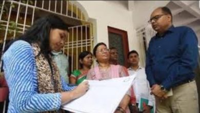 Photo of ଜନଗଣନା କର୍ମଚାରୀଙ୍କୁ ମିଳିବ ସୁରକ୍ଷା: ସରକାର ଜାରି କଲେ SOP, ବିରୋଧ କଲେ ହେବ ୩ ବର୍ଷ ଜେଲ୍