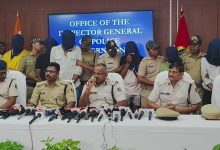 Photo of ବ୍ୟବସାୟୀଙ୍କୁ ହତ୍ୟା ପଛରେ ଝିଆରୀ କରିଥିଲା ମର୍ଡର ପ୍ଲାନ୍, ମାଷ୍ଟରମାଇଣ୍ଡ ସମେତ ୯ ଗିରଫ