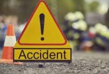 Photo of ଗଛକୁ ପିଟିଲା ସ୍କୁଟି: ଜଣେ ମୃତ