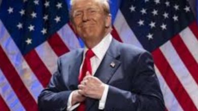 Photo of ୱାଶିଂଟନରେ ଟ୍ରମ୍ପଙ୍କ କାର୍ଯ୍ୟକ୍ରମରେ ଗୁଳିକାଣ୍ଡ: ଅଳ୍ପକେ ବର୍ତ୍ତିଲେ ଡୋନାଲ୍ଡ ଟ୍ରମ୍ପ