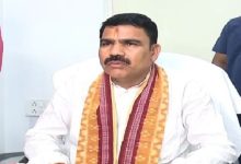 Photo of ଘରୋଇ ସ୍କୁଲର ମନମାନୀ ଉପରେ ରୋକ୍: ଗଣଶିକ୍ଷା ମନ୍ତ୍ରୀଙ୍କ କଡ଼ା ଚେତାବନୀ, ଆଇନ ଉଲ୍ଲଂଘନ କଲେ ହେବ କାର୍ଯ୍ୟାନୁଷ୍ଠାନ