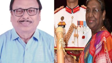 Photo of ଆସନ୍ତାକାଲି ଓଡ଼ିଶାରୁ ପଦ୍ମଶ୍ରୀ ପୁରସ୍କାରରେ ସମ୍ମାନିତ ହେବେ ଡକ୍ଟର ମହେନ୍ଦ୍ର ମିଶ୍ର