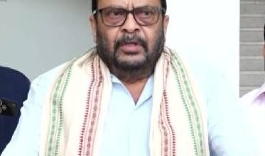 Photo of କୋଟିଆରେ ଜନଗଣନାକୁ ନେଇ ଉତ୍ତେଜନା: ଆସନ୍ତାକାଲି ସ୍ଥିତି ସମୀକ୍ଷା କରିବେ ରାଜସ୍ୱ ମନ୍ତ୍ରୀ ସୁରେଶ ପୂଜାରୀ