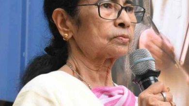 Photo of ବିଦ୍ରୋହୀ ଗୋଷ୍ଠୀକୁ ଚ୍ୟାଲେଞ୍ଜ: ନୂଆ କମିଟି ଗଠନ କଲେ ମମତା ବାନାର୍ଜୀ