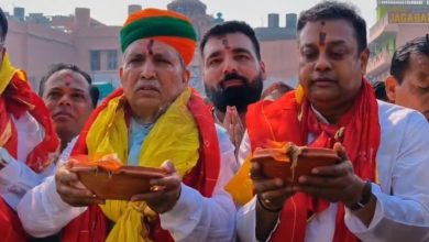 Photo of ପ୍ରଧାନମନ୍ତ୍ରୀଙ୍କ ଦୀର୍ଘାୟୁ କାମନା କରି ଶ୍ରୀମନ୍ଦିରରେ ଦୀପଦାନ କଲେ କେନ୍ଦ୍ର ଆଇନ ମନ୍ତ୍ରୀ