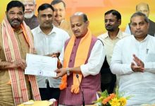 Photo of ନିର୍ଦ୍ୱନ୍ଦ୍ୱରେ ରାଜ୍ୟସଭାକୁ ନିର୍ବାଚିତ ହେଲେ ଦେବାଶିଷ, ବିଜେପି କାର୍ଯ୍ୟାଳୟରେ ଭବ୍ୟ ସ୍ୱାଗତ