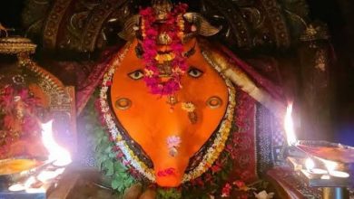 Photo of ନୂଆଁଖାଇ ଆନନ୍ଦରେ ଉତ୍ସବମୁଖର ପଶ୍ଚିମ ଓଡ଼ିଶା: ମା’ ସମଲେଶ୍ୱରୀଙ୍କ ପୀଠରେ ଲାଗି ହେଲା ନବାନ୍ନ