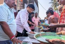 Photo of ବନ୍ୟାପୀଡ଼ିତଙ୍କୁ ରନ୍ଧା ଖାଦ୍ୟ ତଦାରଖ କଲେ ଜିଲ୍ଲାପାଳ